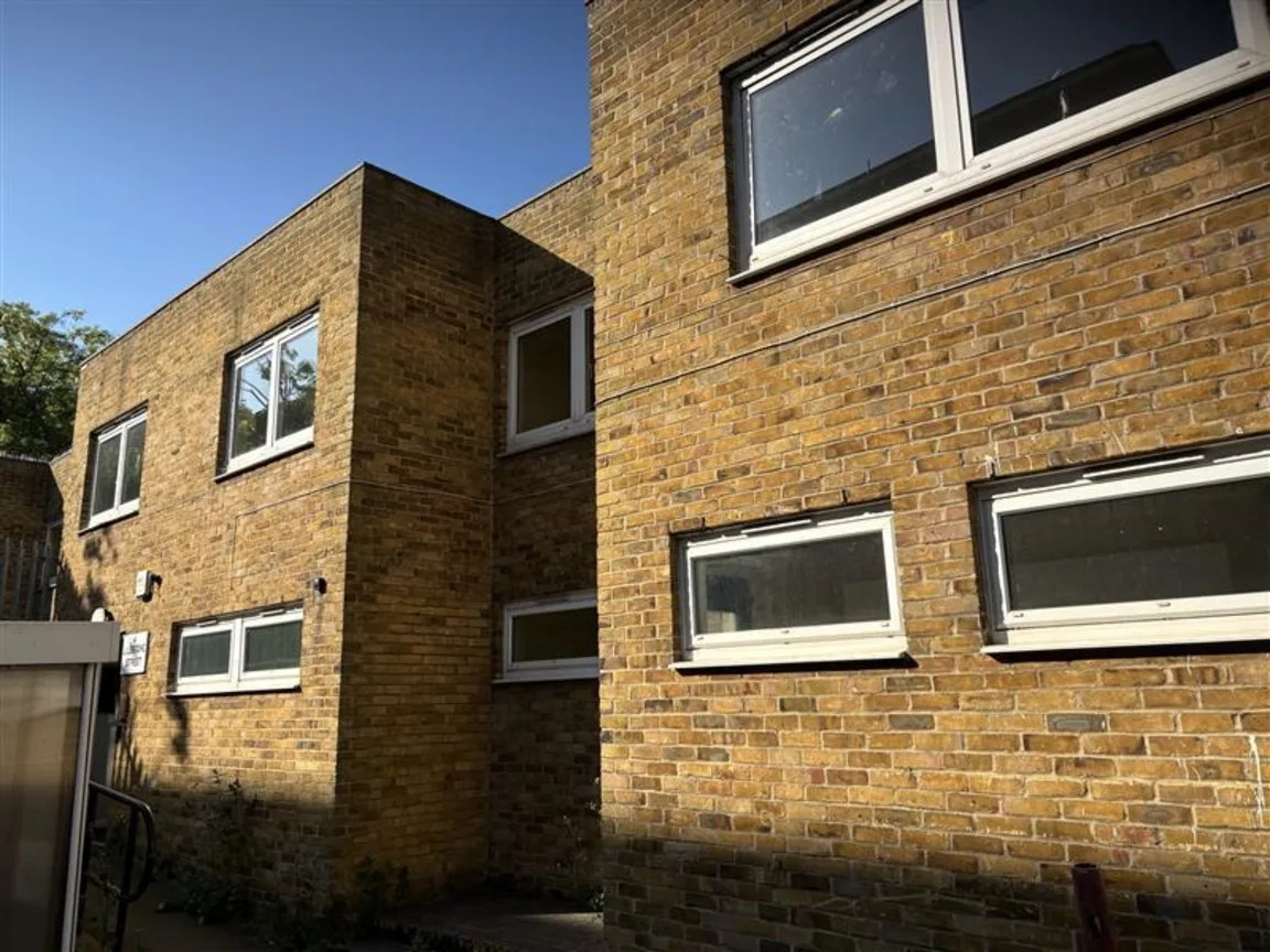 An image of the Lilestone Street Community Hub Building